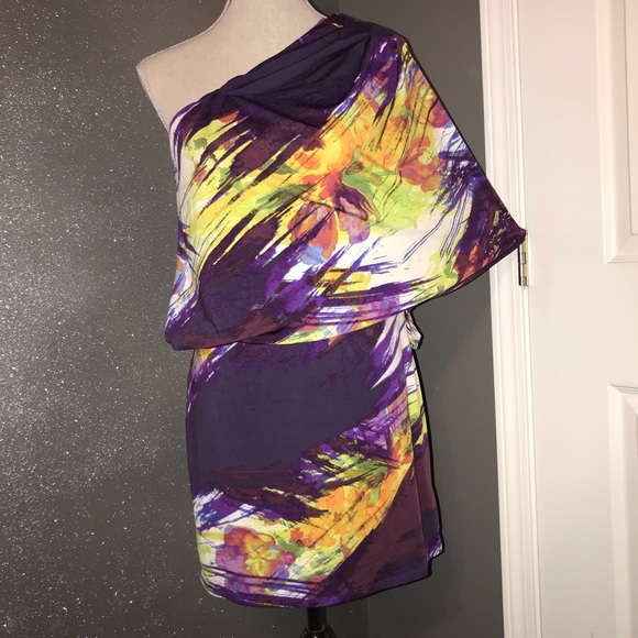 Jessica Simpson Dresses & Skirts - Jessica Simpson  abstract floral dress: M